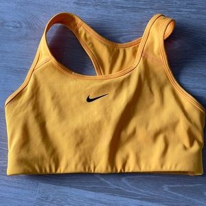 Nike Dri-fit sports bra! Medium M